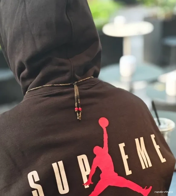 ¥329 SWEATSHIRT HOODED 24FW 0715